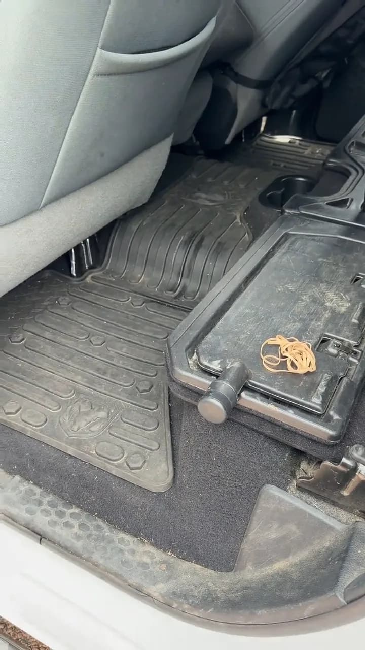 Dirty Ram rear footwell before interior detailing